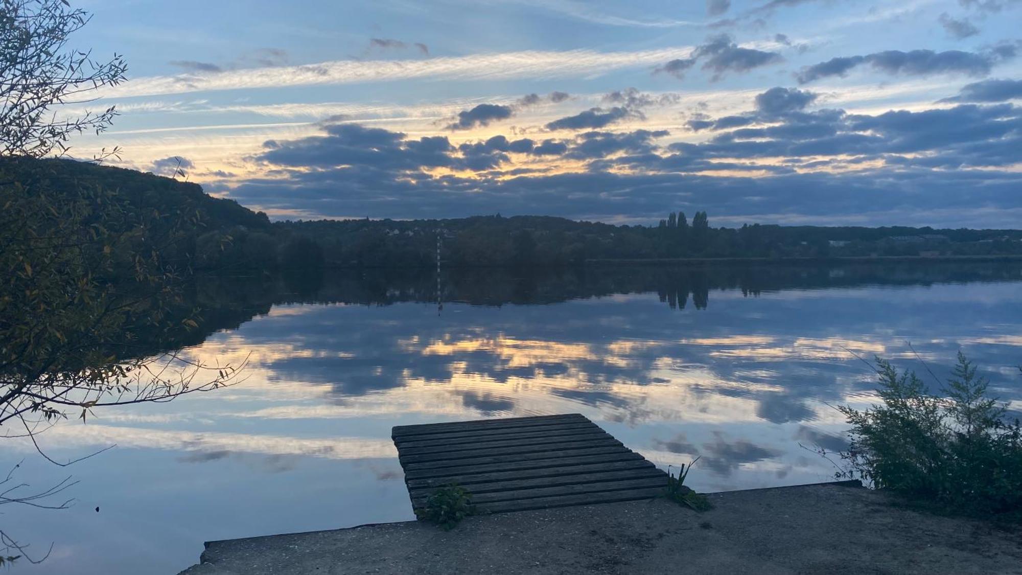 Vila La Nebuleuse Notre-Dame-de-l'Isle Exteriér fotografie